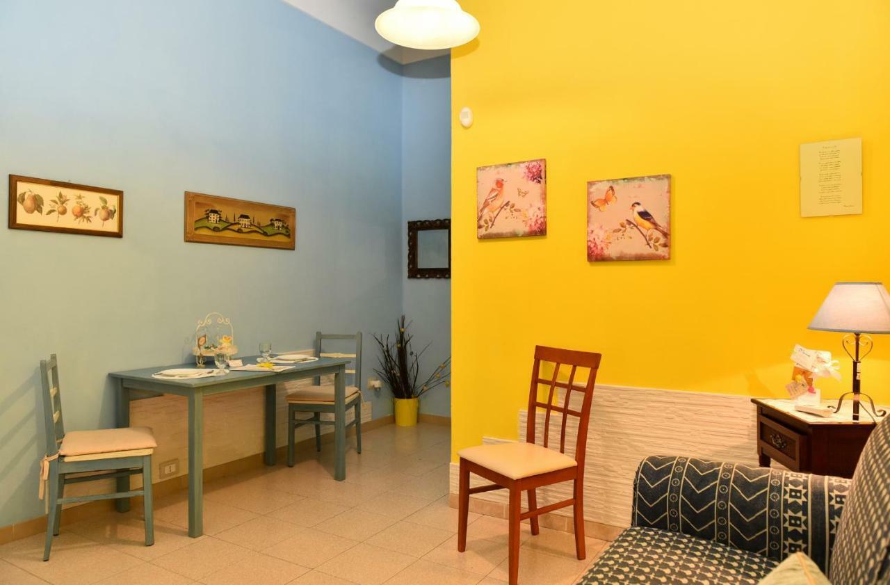 Bed and Breakfast Fiori E Coccole Noto Exterior foto
